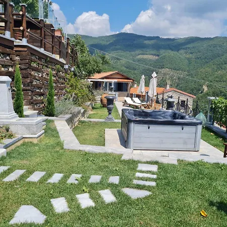 Da Ercole Di Lusso Con Giardino, Piscina E Idromassaggio. *