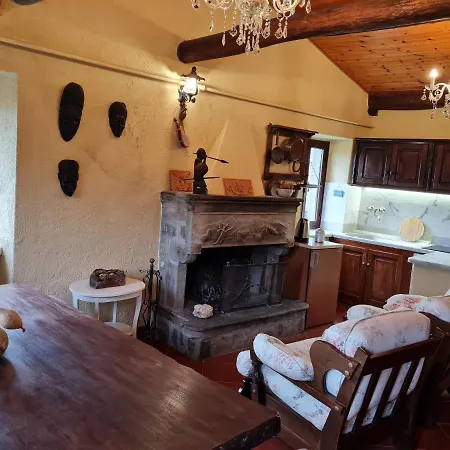 Da Ercole Di Lusso Con Giardino, Piscina E Idromassaggio. Vigneta