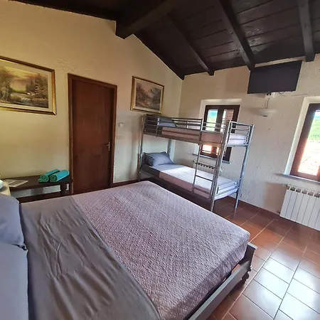 Feriehus Da Ercole Di Lusso Con Giardino, Piscina E Idromassaggio. Vigneta